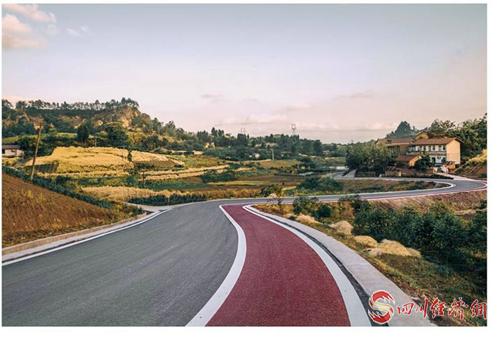 內(nèi)江園區(qū)  最美農(nóng)旅環(huán)線——園區(qū)道路