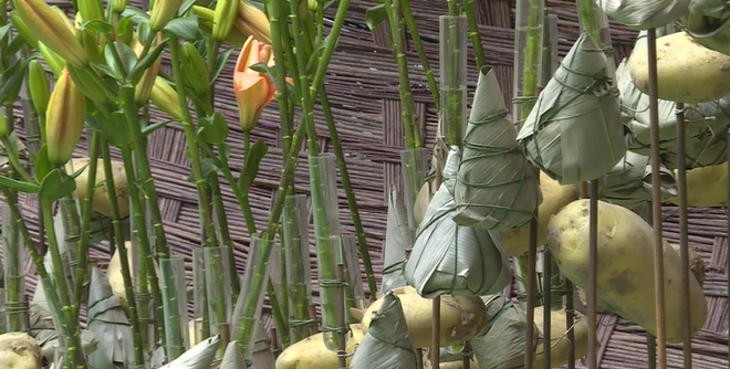 圖13 展館內(nèi)舉行的“情系端午 花食飄香”主題活動(dòng)