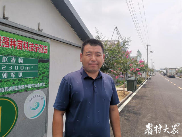 朱興杰現在既是技術負責人,又負責基地管理
