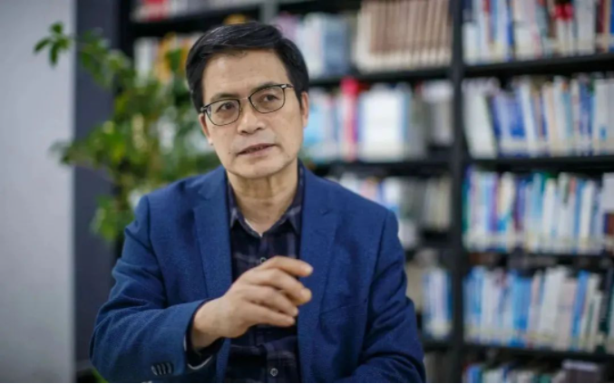 李成貴，全國人大代表，民盟中央常委、北京市委副主委，北京市農林科學院院長、研究員